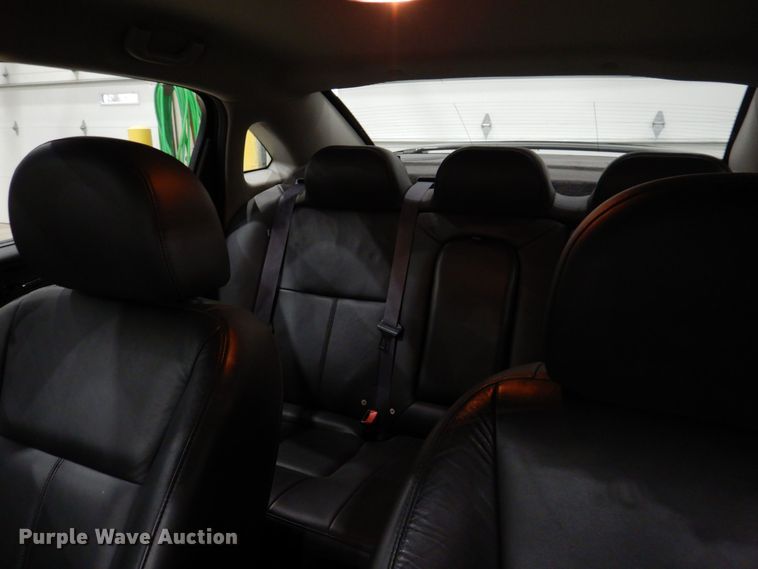 image for item IO9409 2010 Chevrolet Impala LT