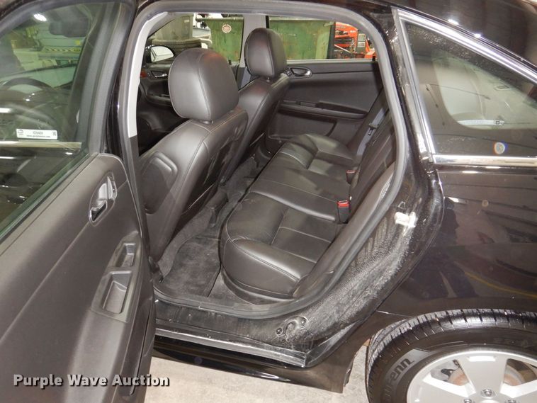 image for item IO9409 2010 Chevrolet Impala LT