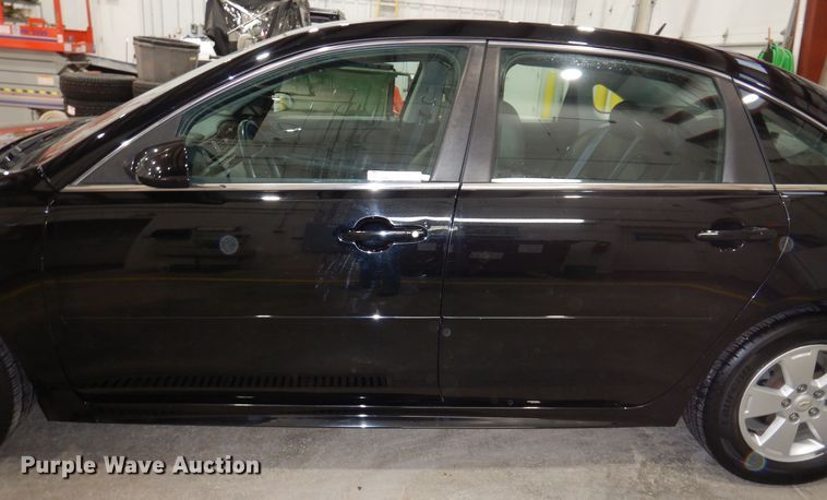 image for item IO9409 2010 Chevrolet Impala LT