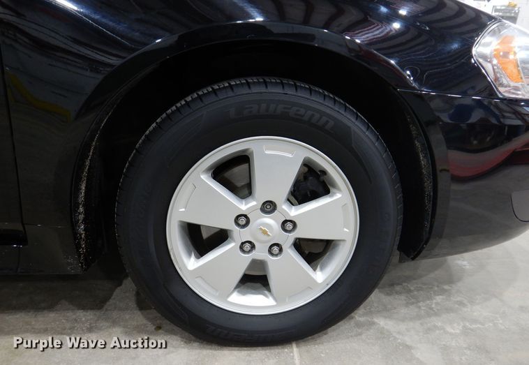 image for item IO9409 2010 Chevrolet Impala LT
