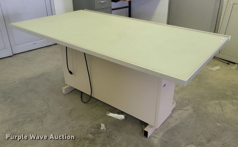 image for item IO9411 Office supplies and equipment