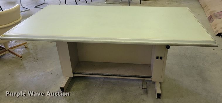 image for item IO9411 Office supplies and equipment