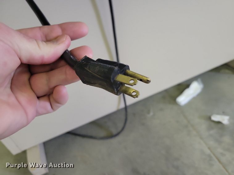 image for item IO9411 Office supplies and equipment