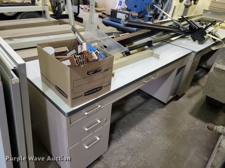 image for item IO9411 Office supplies and equipment