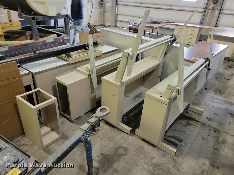 image for item IO9411 Office supplies and equipment