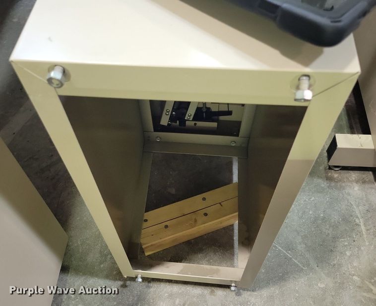 image for item IO9411 Office supplies and equipment