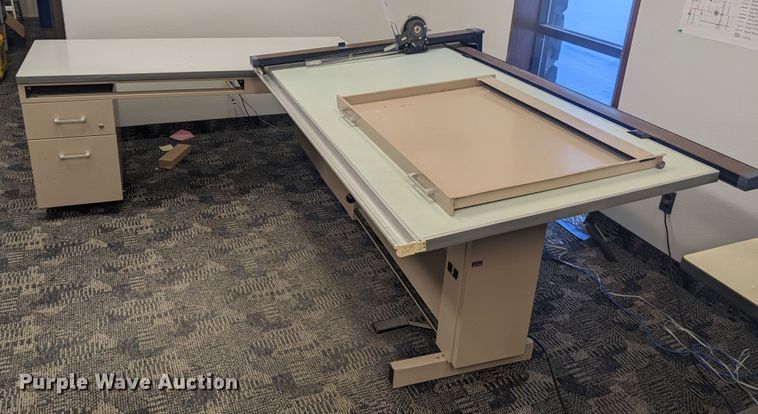 image for item IO9411 Office supplies and equipment