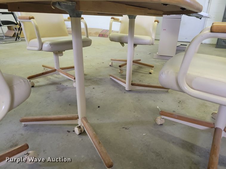 image for item IO9412 Office supplies and equipment