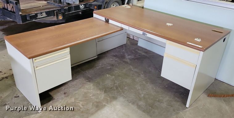 image for item IO9413 Office supplies and equipment