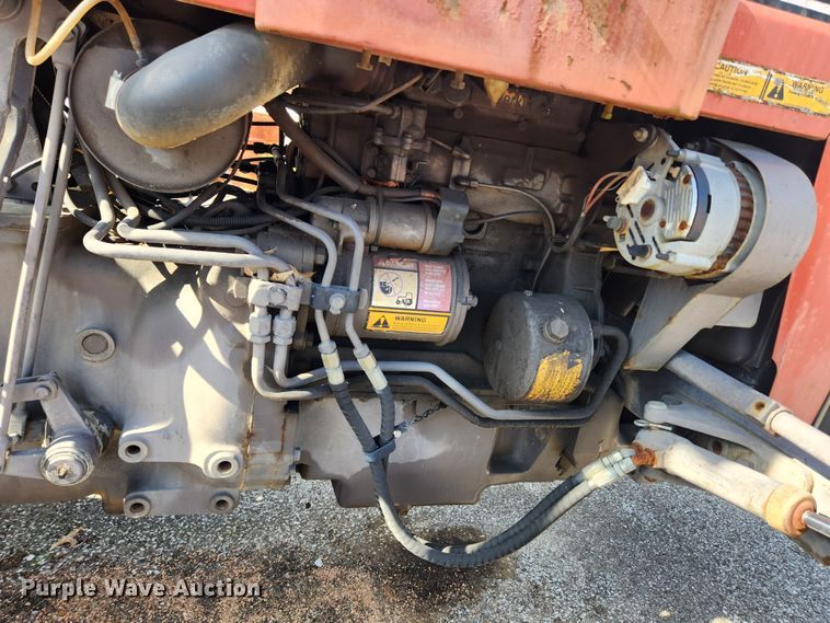 image for item JB9561 1995 Massey Ferguson 240  tractor