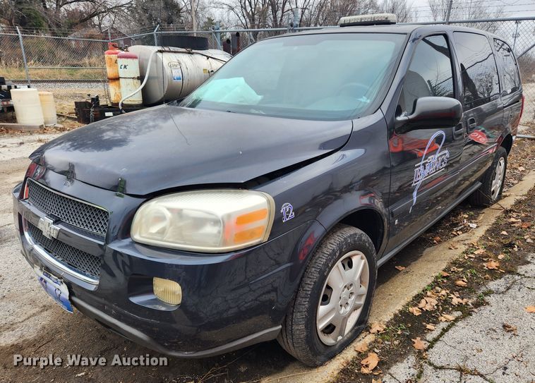 image for item JB9562 2008 Chevrolet Uplander  van