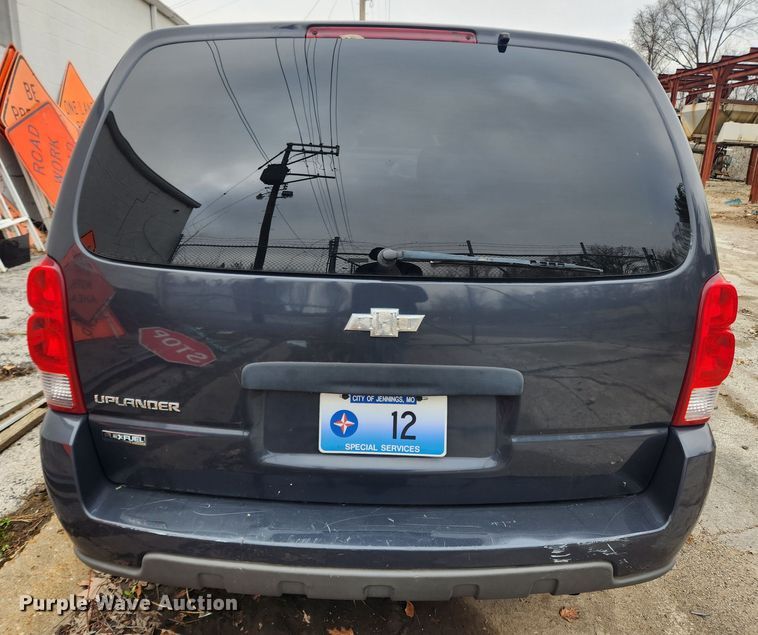 image for item JB9562 2008 Chevrolet Uplander  van