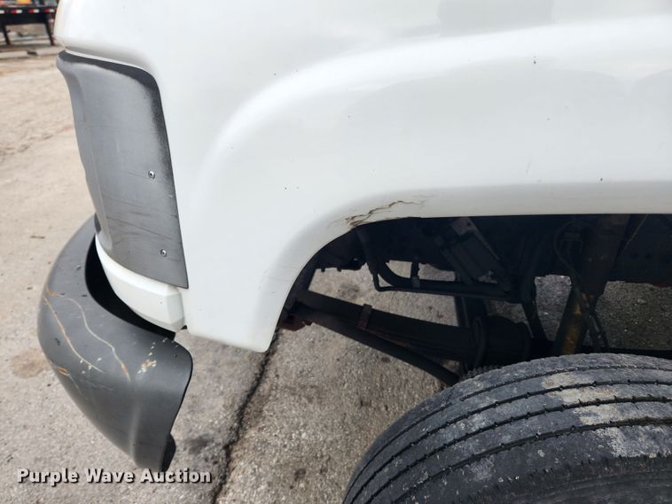 image for item JB9564 2004 GMC C5500  dump flatbed truck