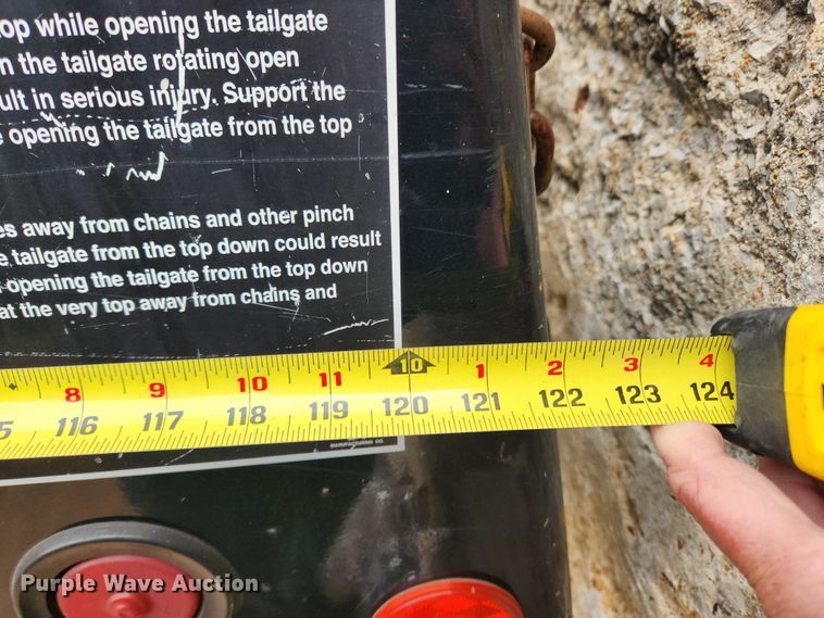 image for item JB9564 2004 GMC C5500  dump flatbed truck