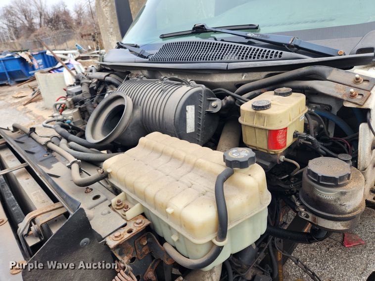 image for item JB9564 2004 GMC C5500  dump flatbed truck