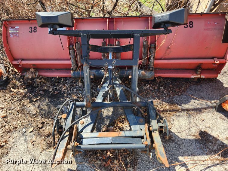 image for item JB9564 2004 GMC C5500  dump flatbed truck