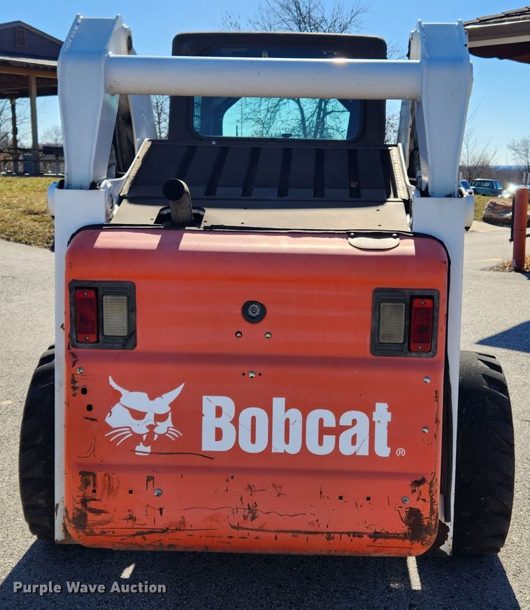 image for item JB9625 2010 Bobcat S250  skid steer loader
