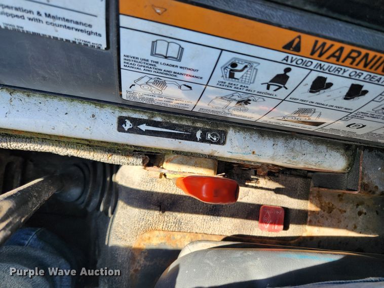 image for item JB9625 2010 Bobcat S250  skid steer loader