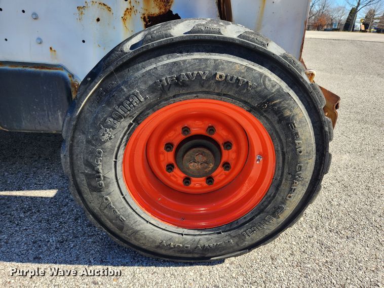 image for item JB9625 2010 Bobcat S250  skid steer loader