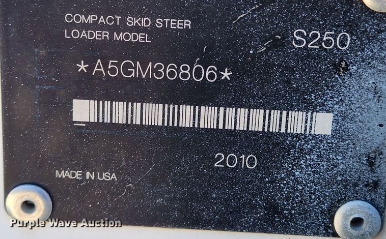 image for item JB9625 2010 Bobcat S250  skid steer loader