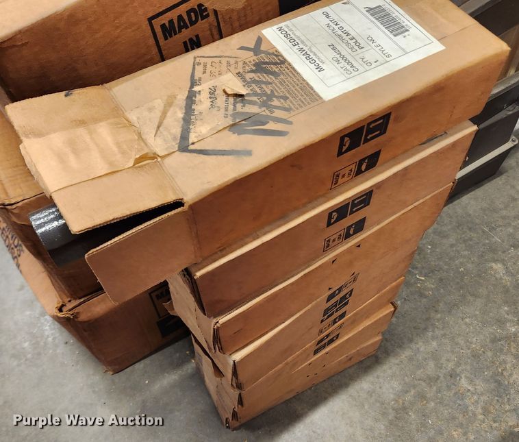 image for item JB9626 (16) pole light fixtures