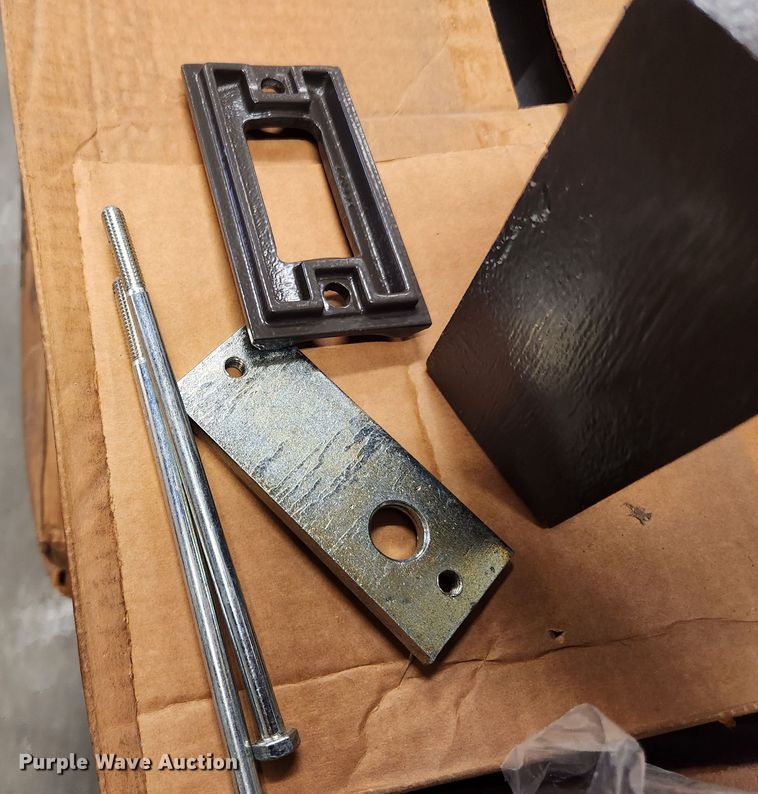 image for item JB9626 (16) pole light fixtures