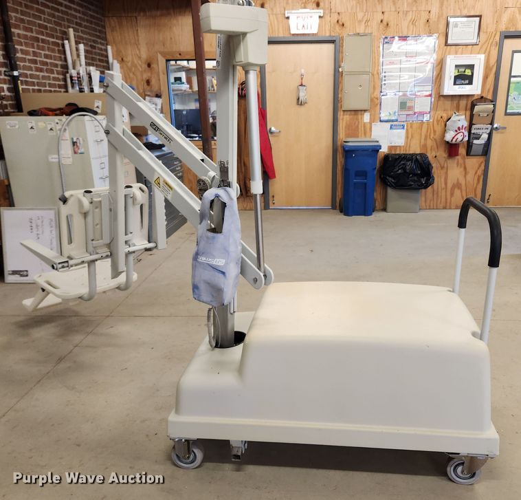 image for item JB9628 S.R. Smith PAL 2  Aquatic lift