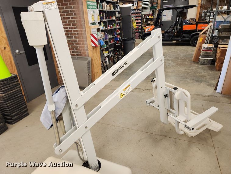 image for item JB9628 S.R. Smith PAL 2  Aquatic lift