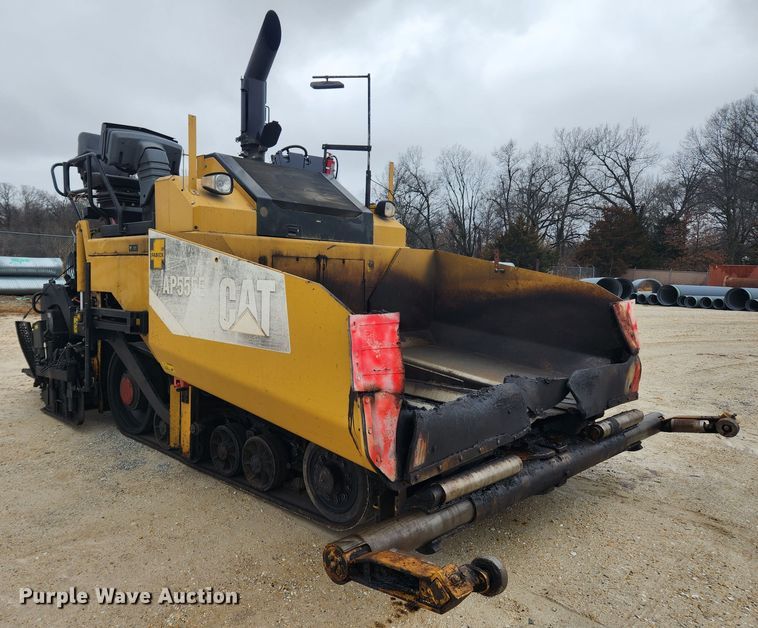 image for item JB9630 2011 Caterpillar AP555E  paver
