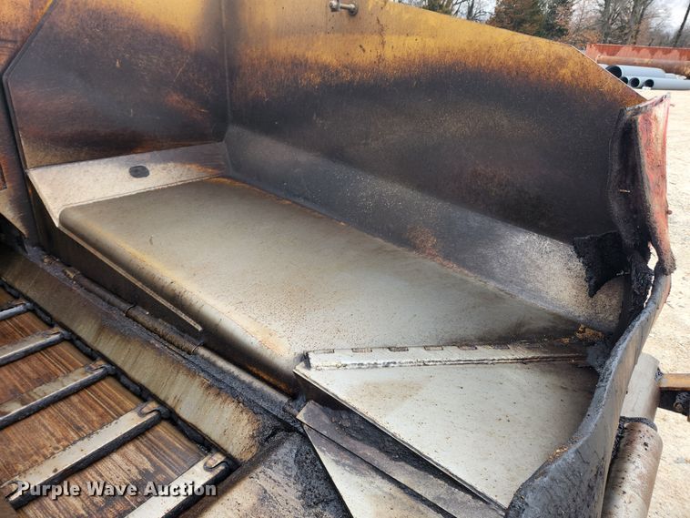 image for item JB9630 2011 Caterpillar AP555E  paver