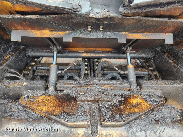 image for item JB9630 2011 Caterpillar AP555E  paver