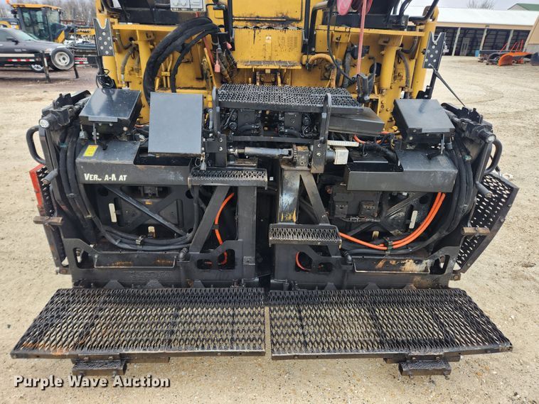 image for item JB9630 2011 Caterpillar AP555E  paver