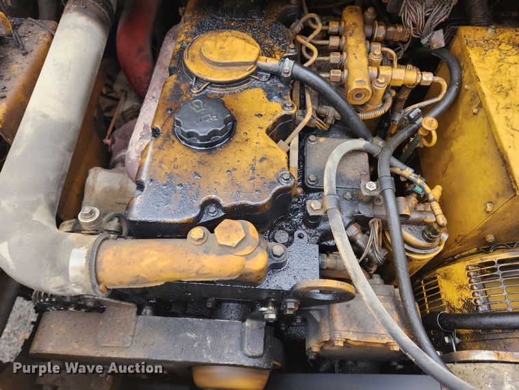 image for item JB9630 2011 Caterpillar AP555E  paver