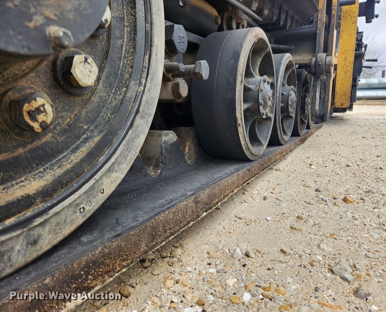 image for item JB9630 2011 Caterpillar AP555E  paver