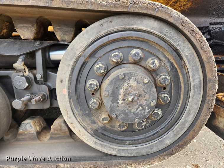 image for item JB9630 2011 Caterpillar AP555E  paver