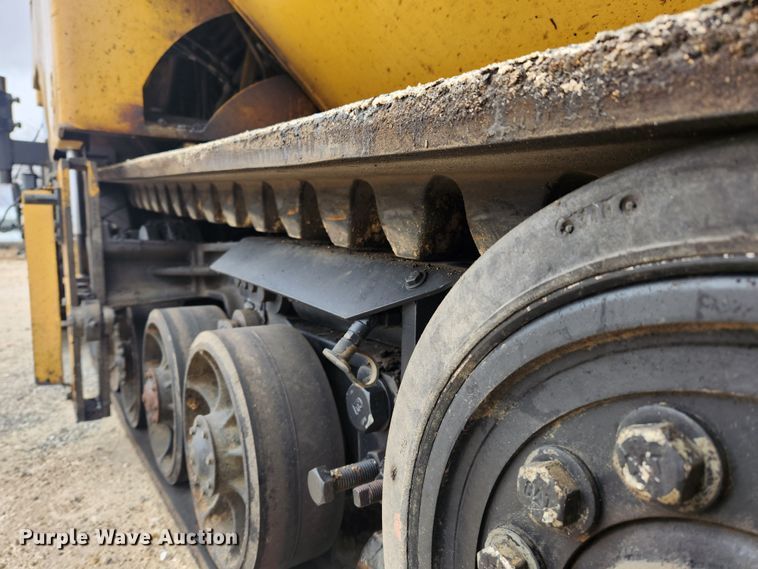 image for item JB9630 2011 Caterpillar AP555E  paver