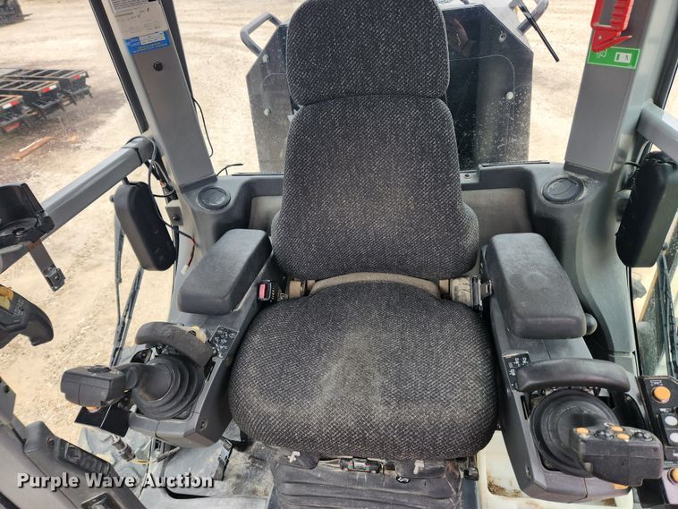 image for item JB9631 2012 Caterpillar 140M2  motor grader