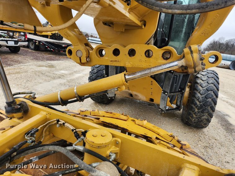 image for item JB9631 2012 Caterpillar 140M2  motor grader