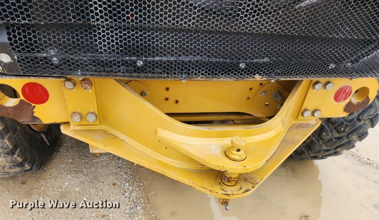 image for item JB9631 2012 Caterpillar 140M2  motor grader