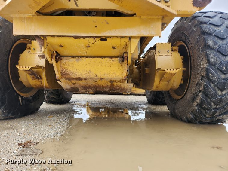 image for item JB9631 2012 Caterpillar 140M2  motor grader