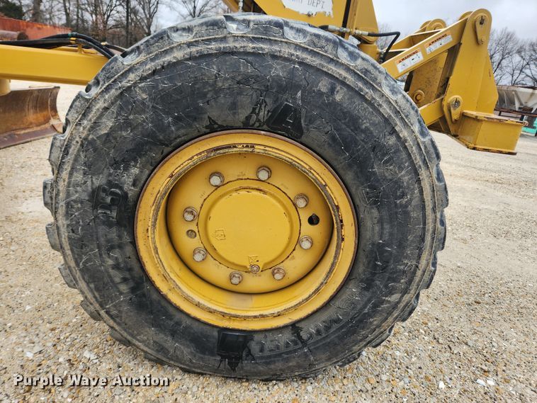 image for item JB9631 2012 Caterpillar 140M2  motor grader