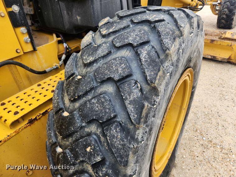 image for item JB9631 2012 Caterpillar 140M2  motor grader