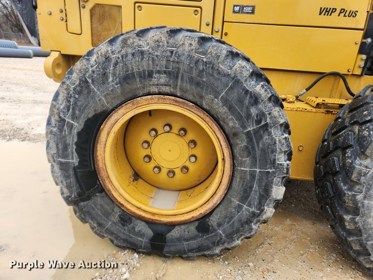 image for item JB9631 2012 Caterpillar 140M2  motor grader