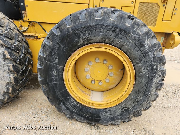 image for item JB9631 2012 Caterpillar 140M2  motor grader