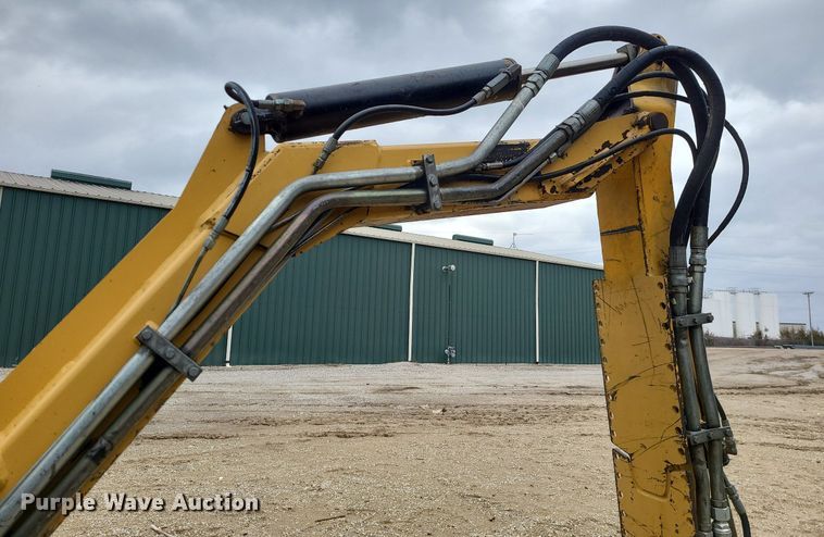 image for item JG9397 2009 John Deere 7130 Premium  tractor