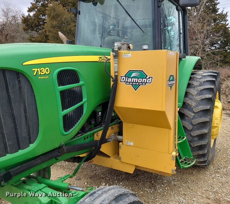 image for item JG9397 2009 John Deere 7130 Premium  tractor