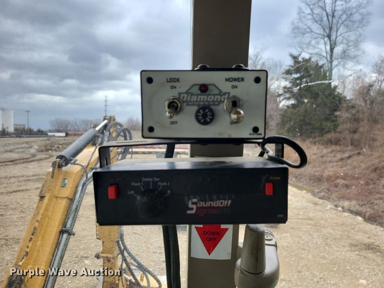 image for item JG9397 2009 John Deere 7130 Premium  tractor