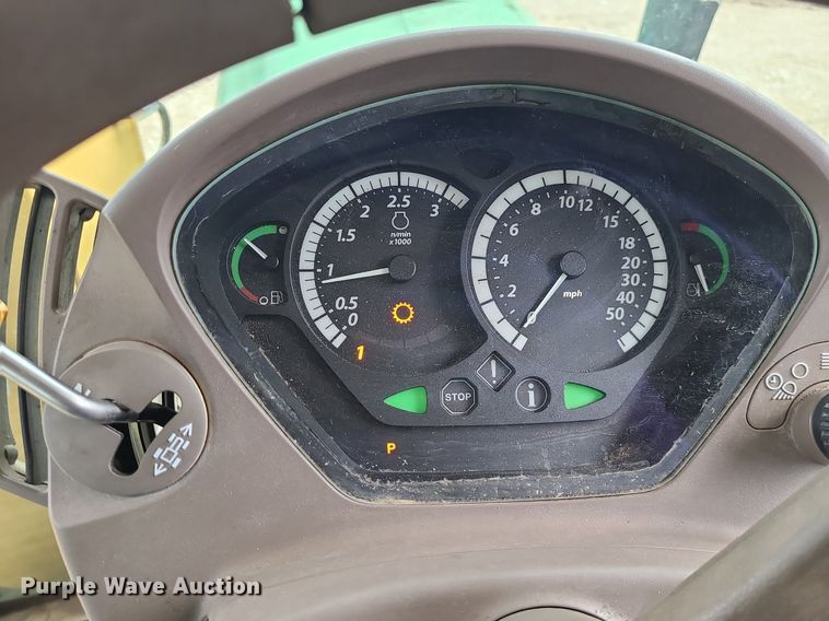 image for item JG9397 2009 John Deere 7130 Premium  tractor