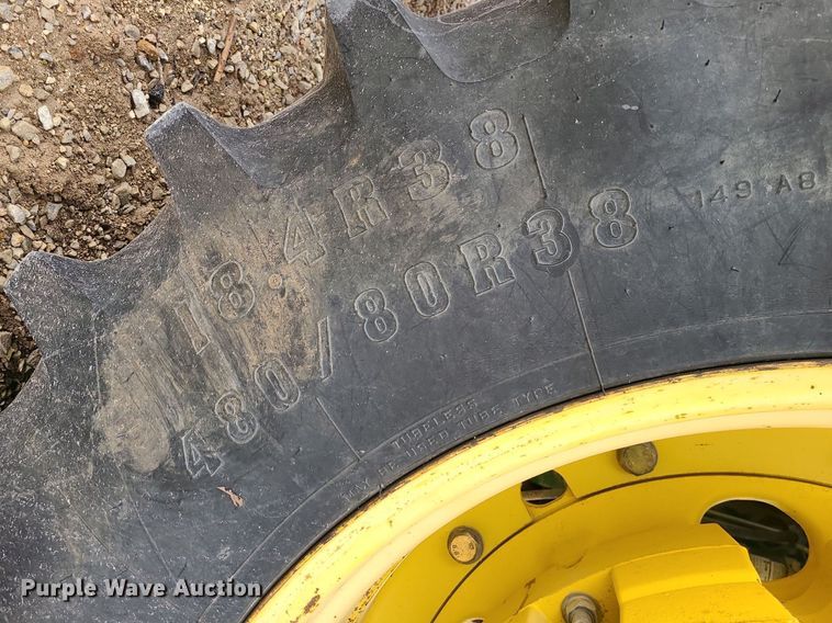 image for item JG9397 2009 John Deere 7130 Premium  tractor