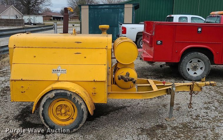image for item JG9399 Ingersoll Rand Gyro-Flo 125  air compressor